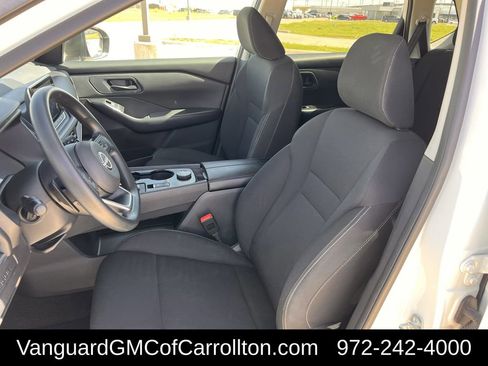 Used 2024 Nissan Rogue S image 23