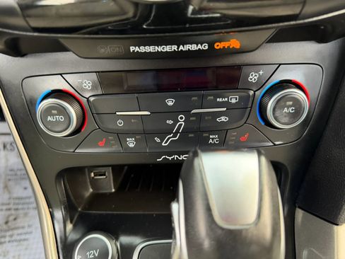 Used 2015 Ford Focus Titanium w/ Titanium Cold Weather Package image 25