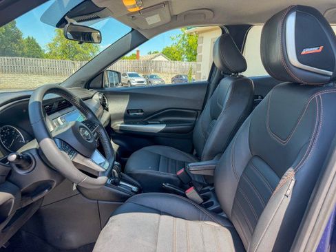 Used 2020 Nissan Kicks SR w/ SR Premium Package FWD image 5