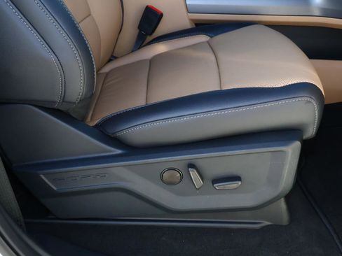 Used 2026 Ford F350 Lariat image 18