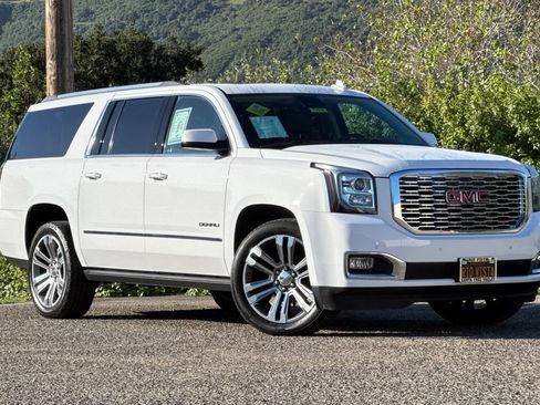 Used 2020 GMC Yukon XL Denali w/ Denali Premium Package AWD/4WD image 2