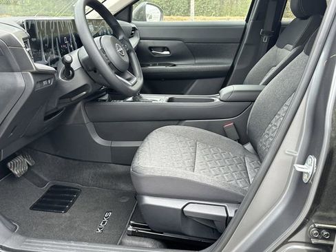 New 2026 Nissan Kicks SV FWD image 11