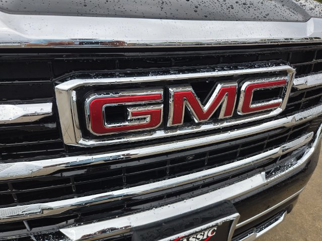 Used 2026 GMC Yukon Elevation RWD image 29