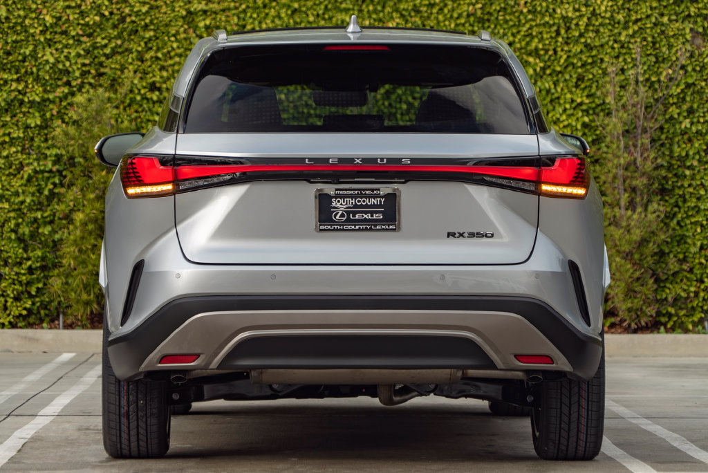 New 2026 Lexus RX 350 Premium w/ Accessory Package (Z1) FWD image 9