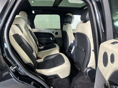 Used 2018 Land Rover Range Rover Sport HSE Dynamic AWD/4WD image 35