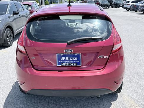 Used 2011 Ford Fiesta SE w/ 203A Rapid Spec Order Code FWD image 8