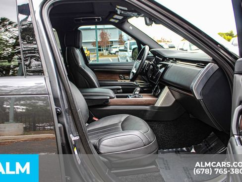 Used 2023 Land Rover Range Rover SE image 21