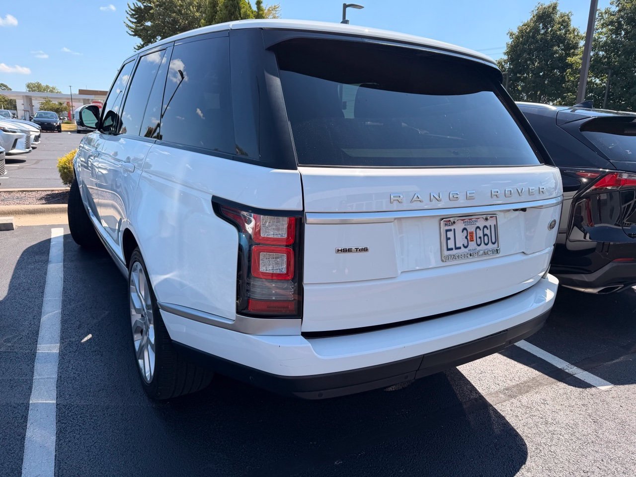 Used 2016 Land Rover Range Rover HSE AWD/4WD image 17
