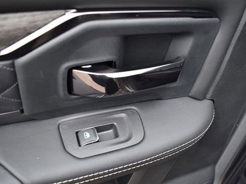 New 2026 RAM 2500 Limited image 38