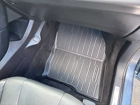 Used 2018 Ford Edge Titanium w/ Equipment Group 302A image 18