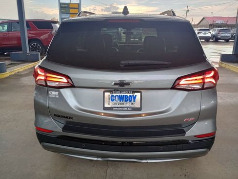 Used 2024 Chevrolet Equinox RS FWD image 4