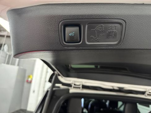 Used 2023 Ford Expedition Max Platinum AWD/4WD image 38