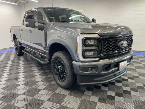 New 2026 Ford F250 Lariat w/ Black Appearance Package image 13