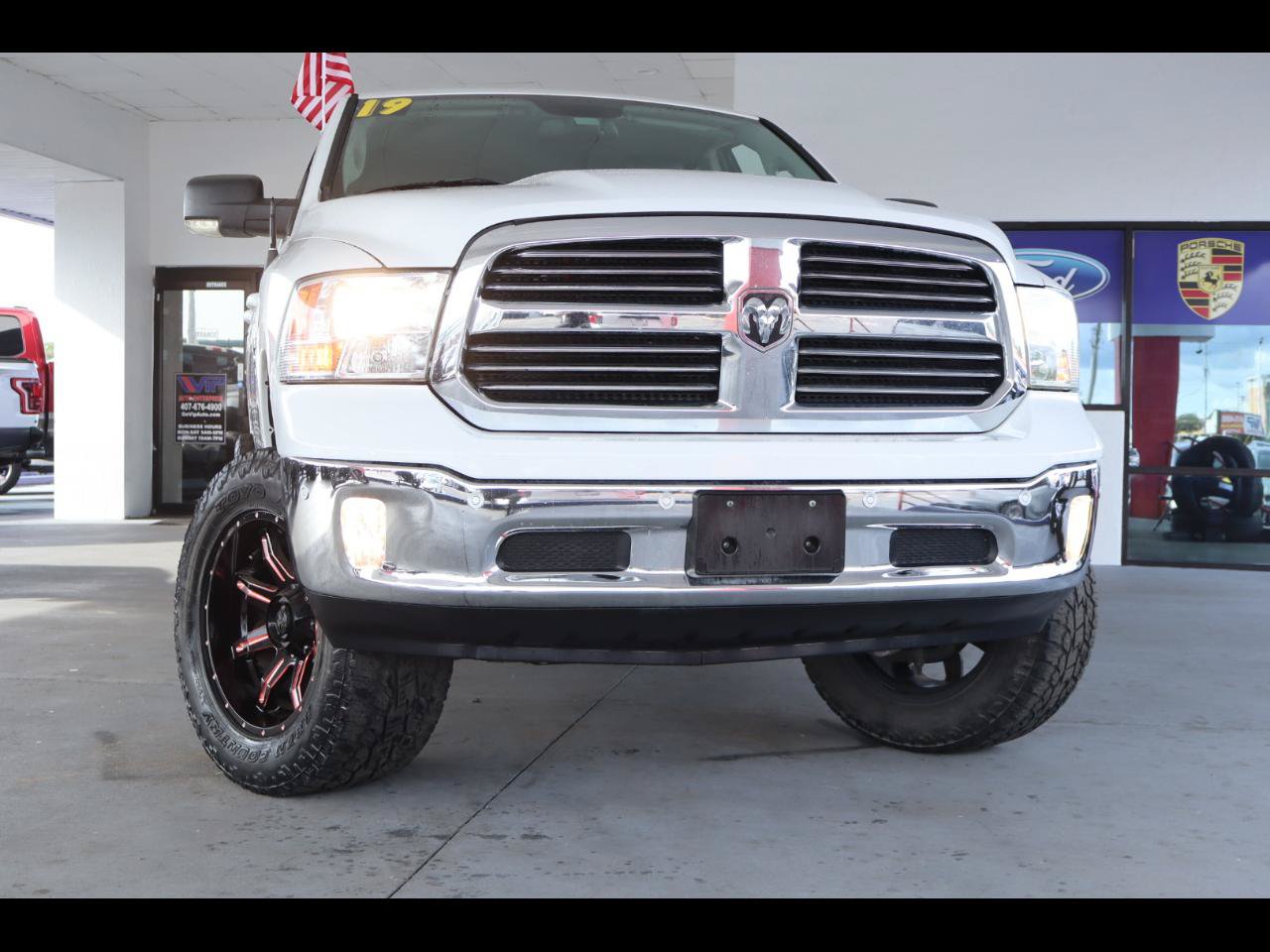 Used 2019 RAM 1500 Big Horn AWD/4WD image 1