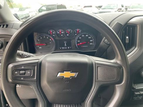 Used 2022 Chevrolet Silverado 2500 Custom w/ Custom Value Package AWD/4WD image 27