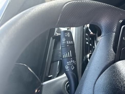 Used 2025 Chevrolet TrailBlazer LT image 17