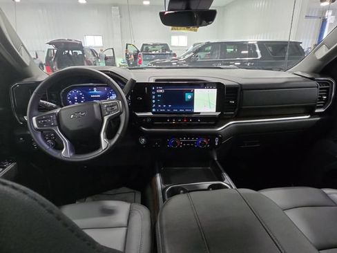 Used 2026 Chevrolet Silverado 3500 LT w/ Trail Boss Package AWD/4WD image 9