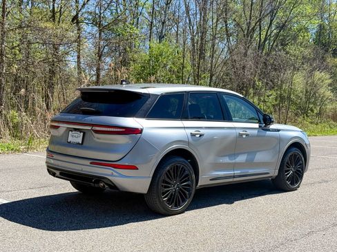 Used 2023 Lincoln Corsair AWD w/ Equipment Group 101A image 6
