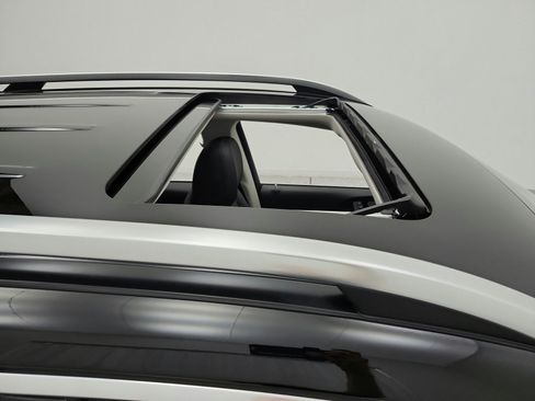 Certified 2024 Mercedes-Benz GLE 350 4MATIC image 17