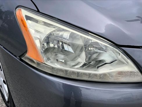 Used 2015 Nissan Sentra S FWD image 27
