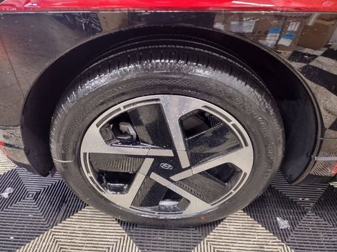 New 2026 Hyundai Ioniq 9 Limited w/ Tow & Go Package image 5