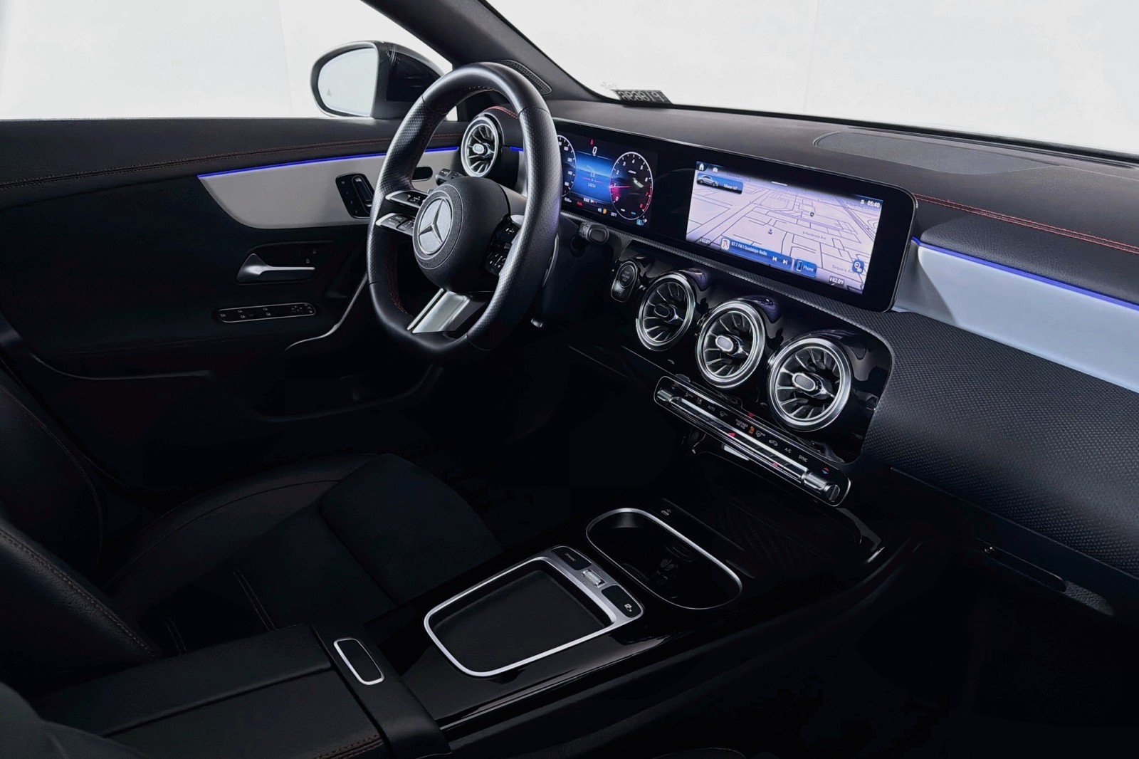 Certified 2024 Mercedes-Benz CLA 250 4MATIC image 19