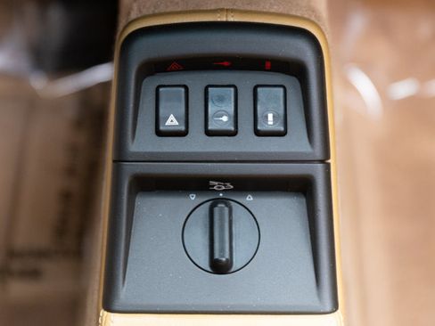 Used 1993 Porsche 911 Carrera RWD image 84