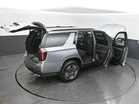 Certified 2025 Chevrolet Tahoe Z71 image 46