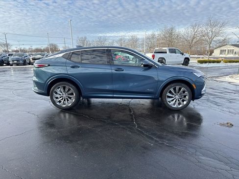New 2026 Buick Envista Avenir image 8