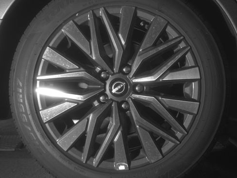 Used 2025 Nissan Altima 2.5 SV image 15