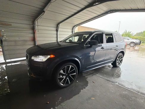 Used 2020 Volvo XC90 T6 Momentum w/ Protection Package Premier AWD/4WD image 1