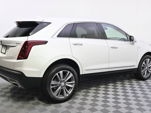 New 2025 Cadillac XT5 Premium Luxury w/ LPO, Floor Liner Package image 7