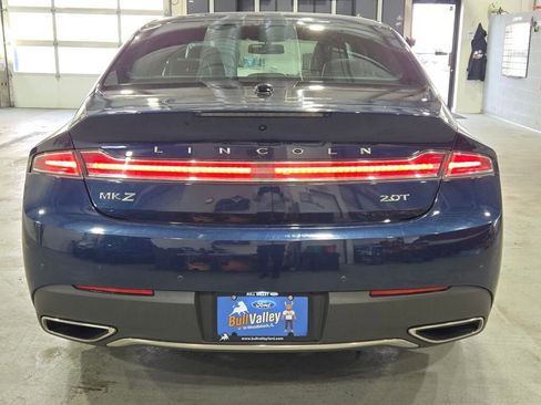 Used 2017 Lincoln MKZ Reserve image 17