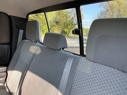 Used 2013 Toyota Tundra 4x4 Double Cab w/ Tow Pkg image 27