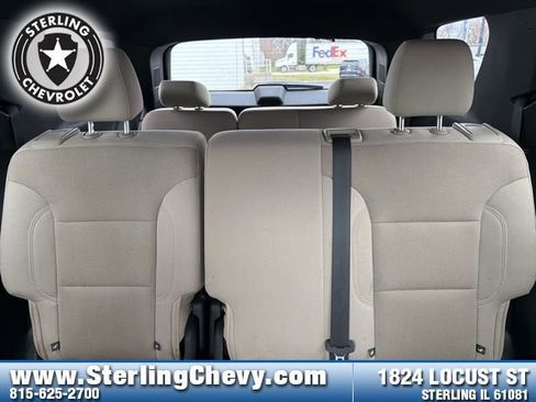 Used 2023 Chevrolet Traverse LS image 13