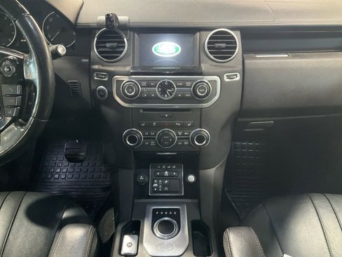Used 2015 Land Rover LR4 HSE image 11