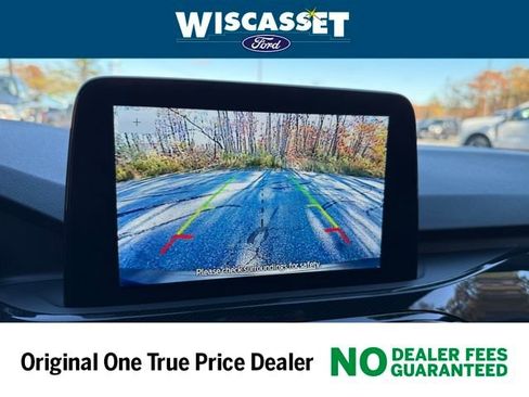 Used 2025 Ford Escape ST-Line w/ Cold Weather Package image 8