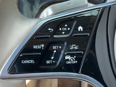 Used 2024 Mercedes-Benz Maybach S 580 4MATIC image 30
