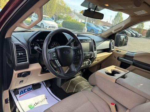 Used 2015 Ford F150 XLT w/ Equipment Group 302A Luxury image 10