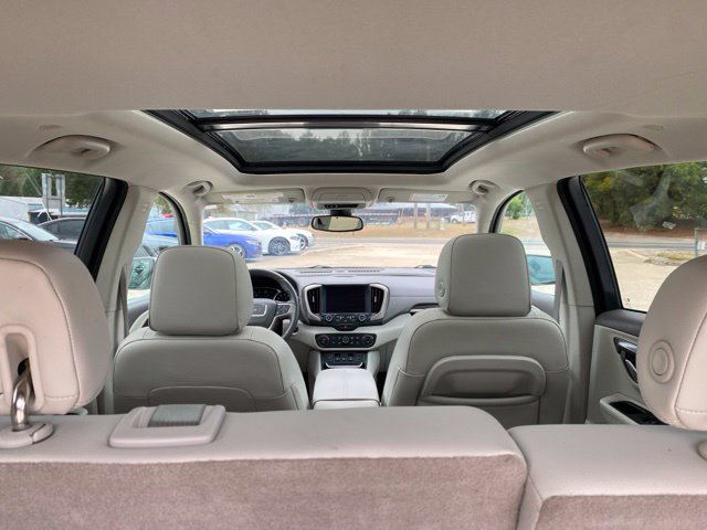 Used 2018 GMC Terrain Denali w/ Advanced Safety Package FWD image 12