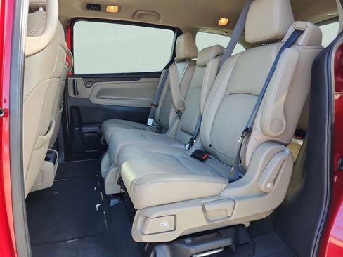 Used 2024 Honda Odyssey Touring image 22