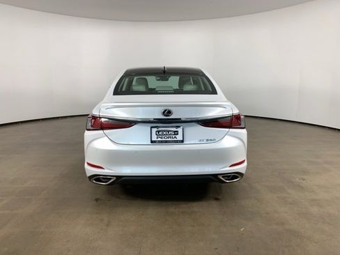 Used 2025 Lexus ES 350 Ultra Luxury w/ Accessory Package (Z2) image 10