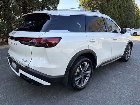 Certified 2025 INFINITI QX60 Luxe w/ Cargo Package image 5