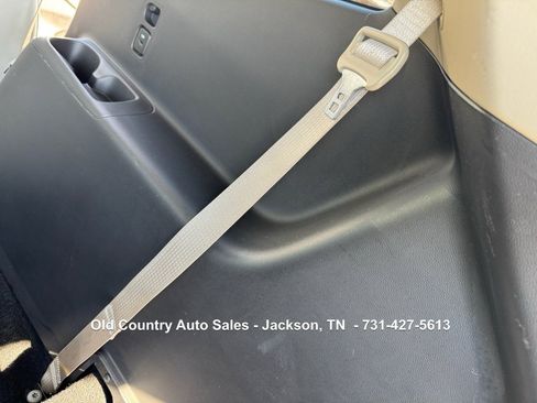 Used 2020 Buick Enclave Essence image 27