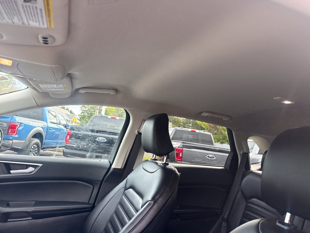 Used 2024 Ford Edge SEL w/ Convenience Package AWD/4WD image 26