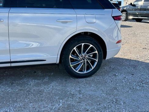 New 2025 Lincoln Corsair Grand Touring w/ Equipment Group 301A image 9