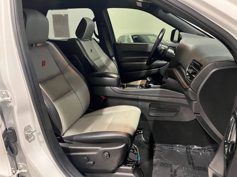 Used 2023 Dodge Durango R/T image 34