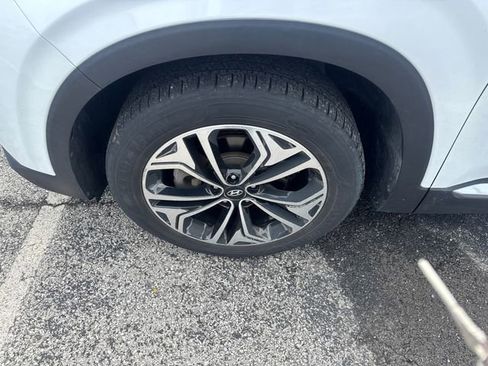 Used 2019 Hyundai Santa Fe Limited FWD image 12