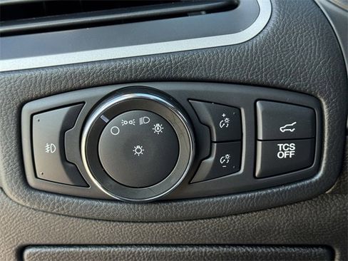 Used 2022 Ford Edge SEL w/ Convenience Package image 24