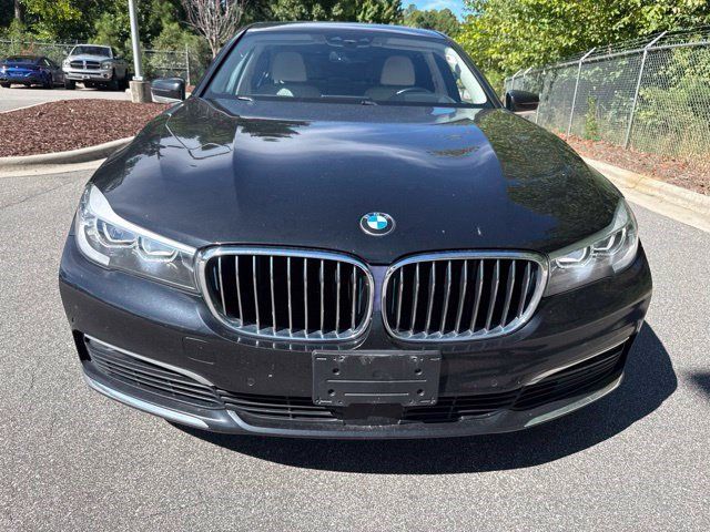 Used 2018 BMW 740e xDrive AWD/4WD image 2